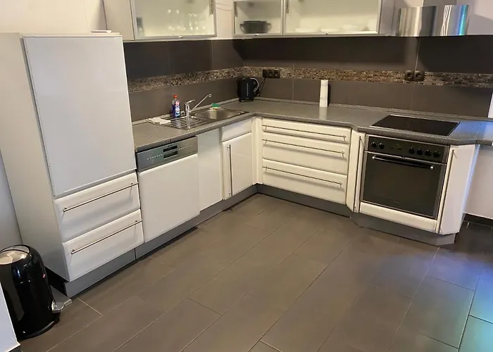 Villa Ferienvilla Whirlpool Fasssauna Direkt Am Rhein